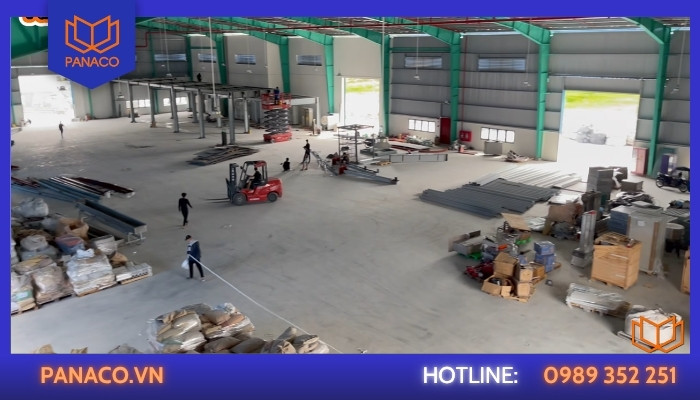 Diện tích và đặc thù mặt bằng nhà xưởng