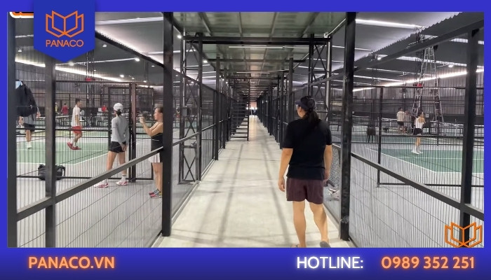 Vấn đề 1_ Nhiều khu vực thi đấu nên rất dễ phát sinh điểm mù