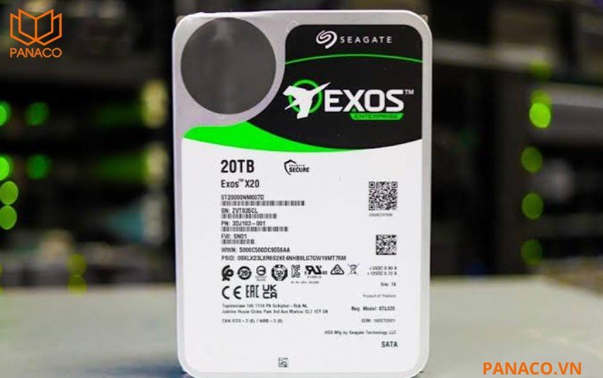 KX-A4K8108PN3 hỗ trợ ổ cứng lên đến 20TB