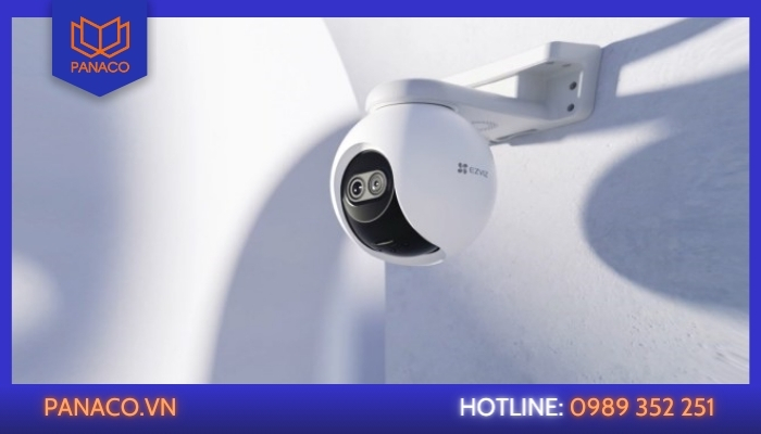 Camera thân trụ gắn ngoài cửa hàng nơi cần dán biển báo ghi âm