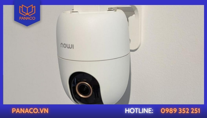Trường hợp 1 Tháo camera Imou trong nhà đặt trên bàn
